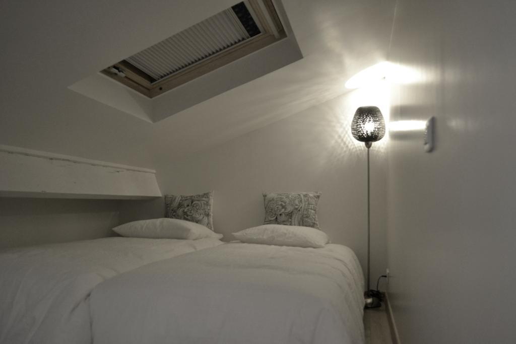 Les Lys Villa Vincennes Room photo